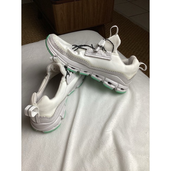 Size 8 - ON Cloudaway CN Undyed Parakeet main image 4